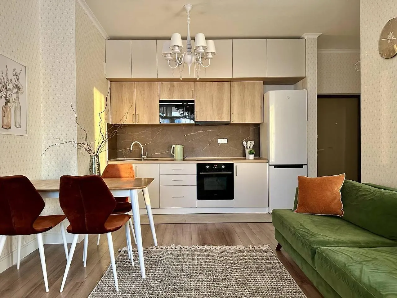 Morning Whisper With Mountain View Apartment Almaty